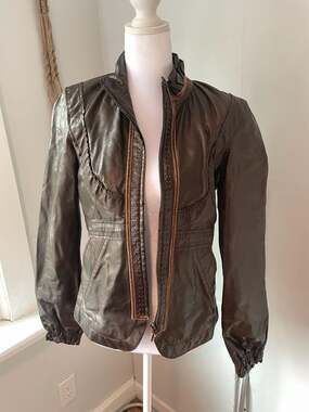 June Leather Brown Jacket Women’s M 100% Leather Shell